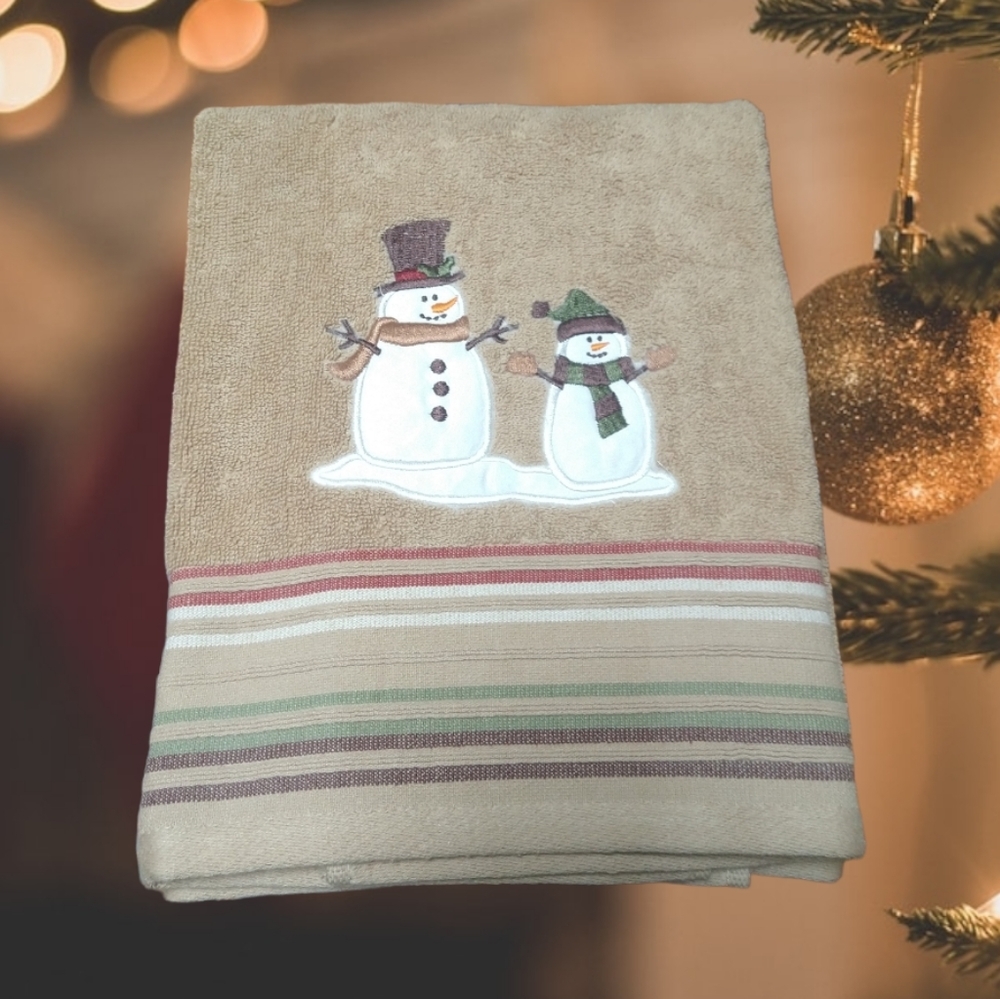 SNOWMAN BATH TOWEL